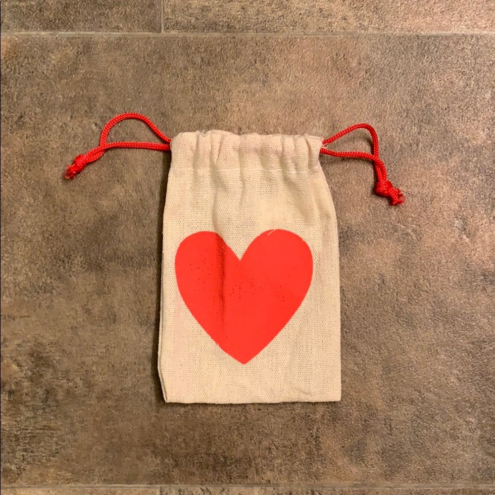 Palm size potato sack with heart on it ❤️